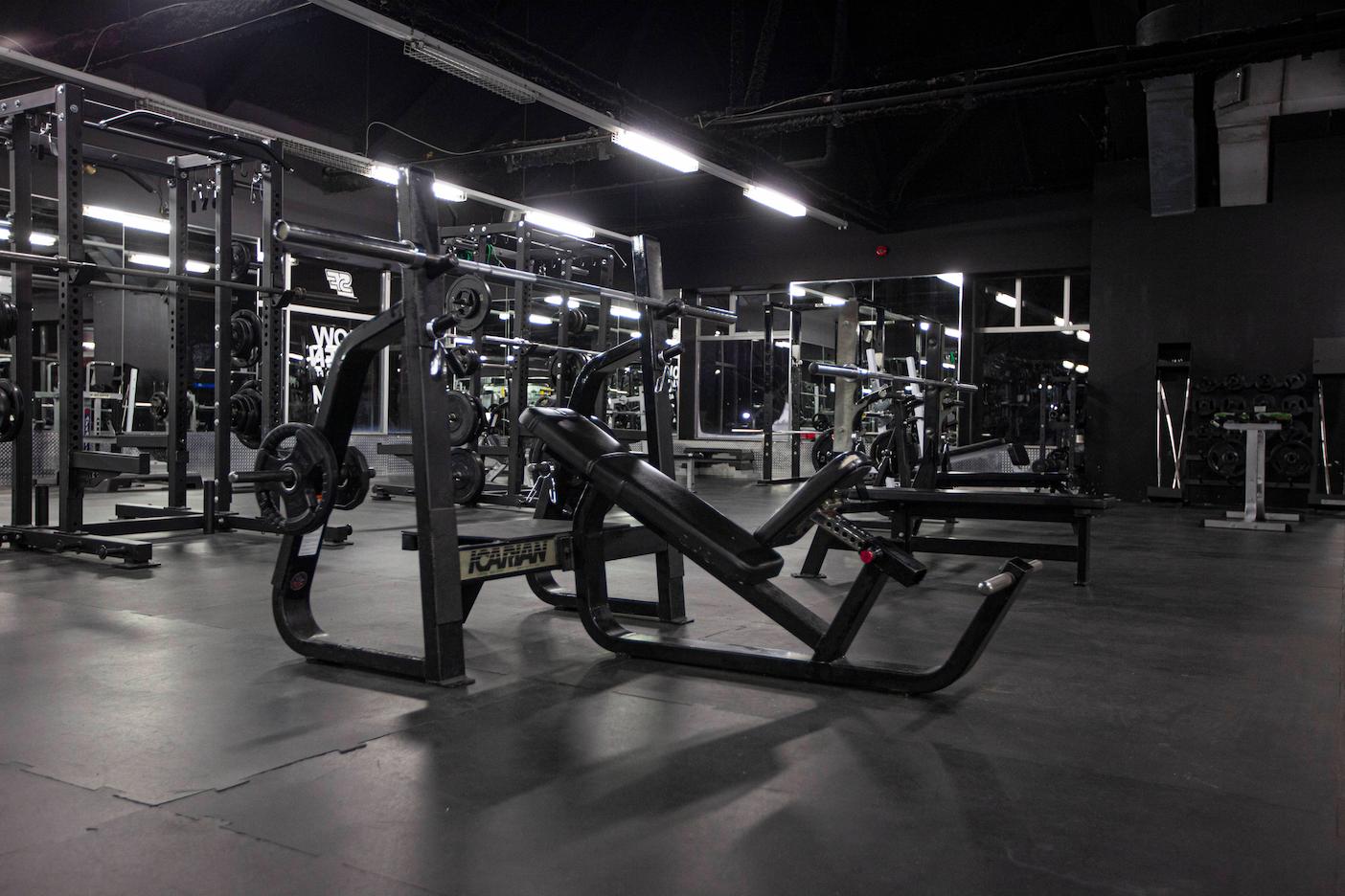 barbell bench press equipment